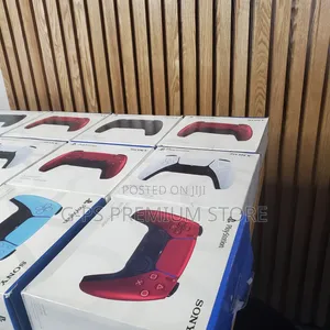 ጽድት ያለ PS5 Original Joystick Brand New - ከነካርቶኑ ያልተከፈተ