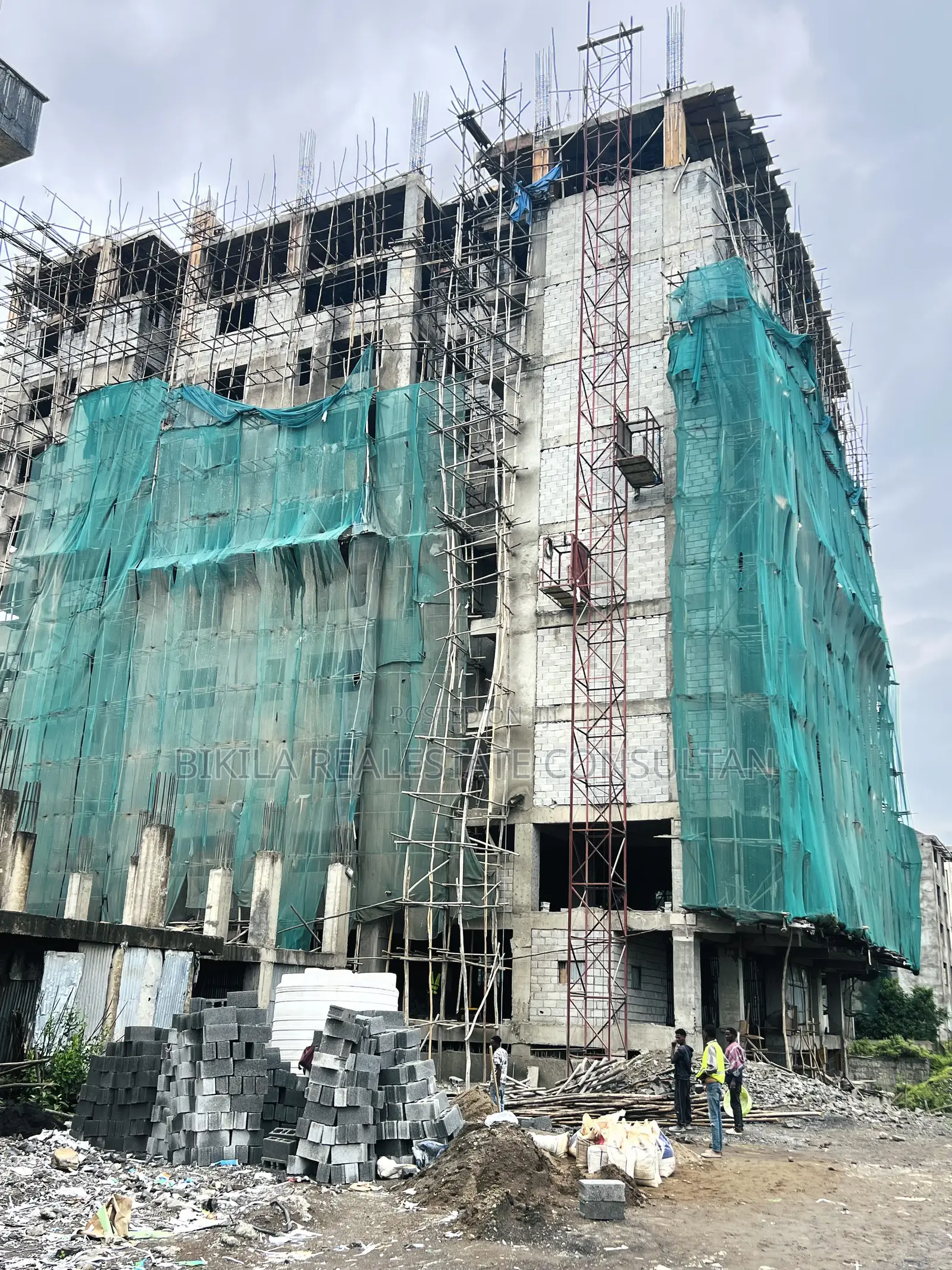2bdrm Apartment in High Rise Realestate, Bole for rent