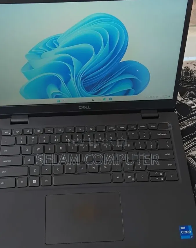 New Laptop Dell Latitude 5310 16GB Intel Core i7 SSD 512GB