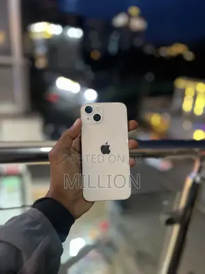 Apple iPhone 13 128 GB White