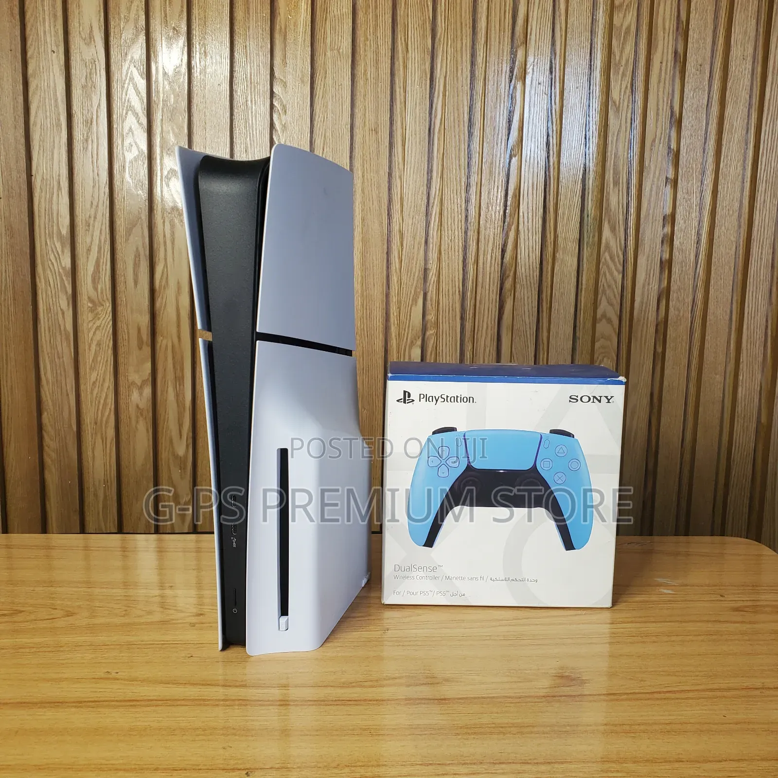 PS5 Slim Dubai Used ከ1 ኦርጅናል ጆይስቲክ ጋር - በትልቅ ዲስካውንት (በብዛት አለን)
‎