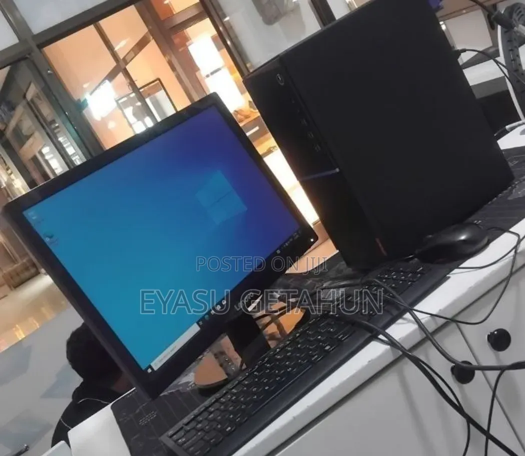 New Desktop Computer Lenovo ideacentre 310S 8GB Intel Core i3 HDD 500GB
