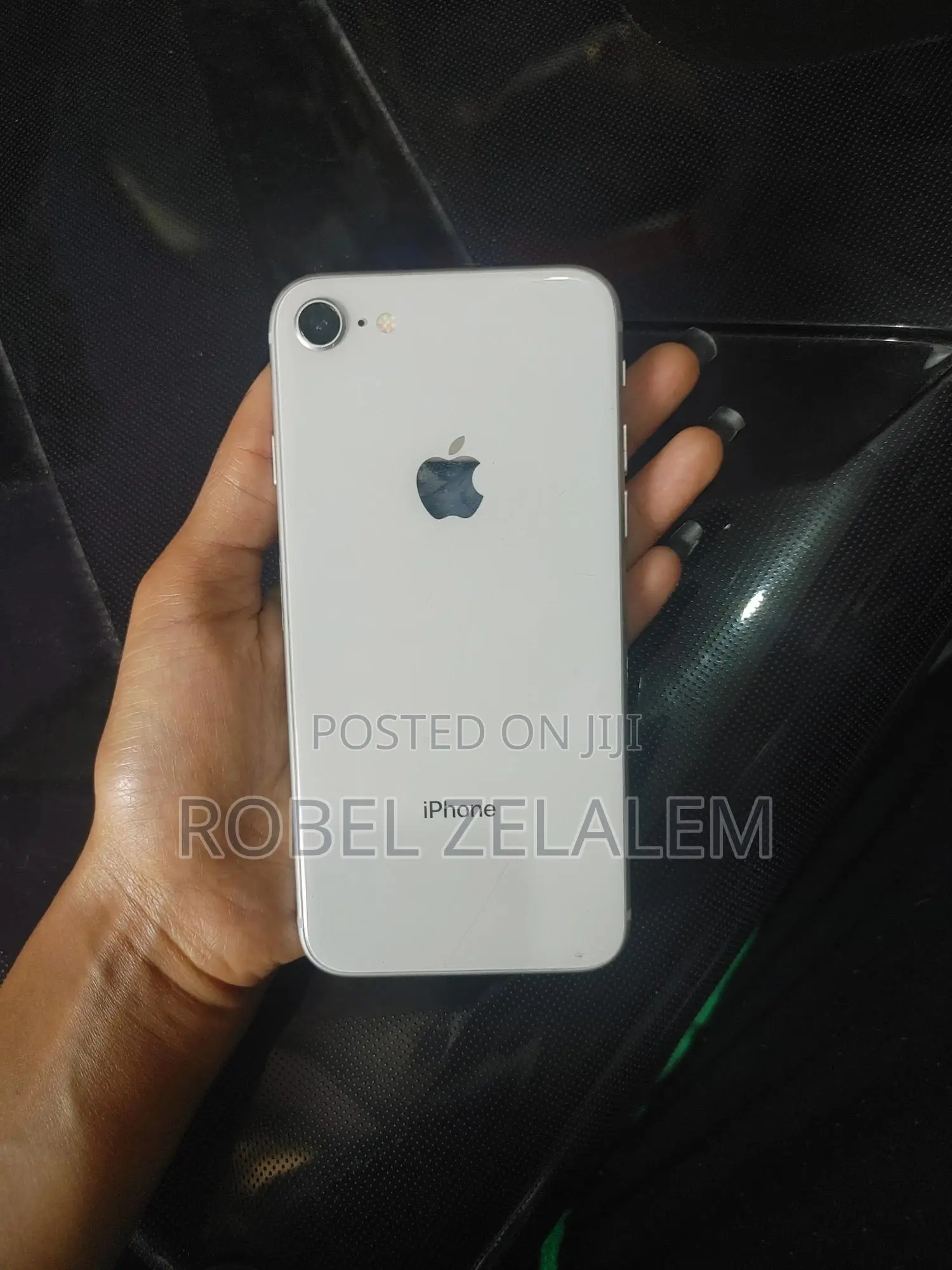 Apple iPhone 8 64 GB White