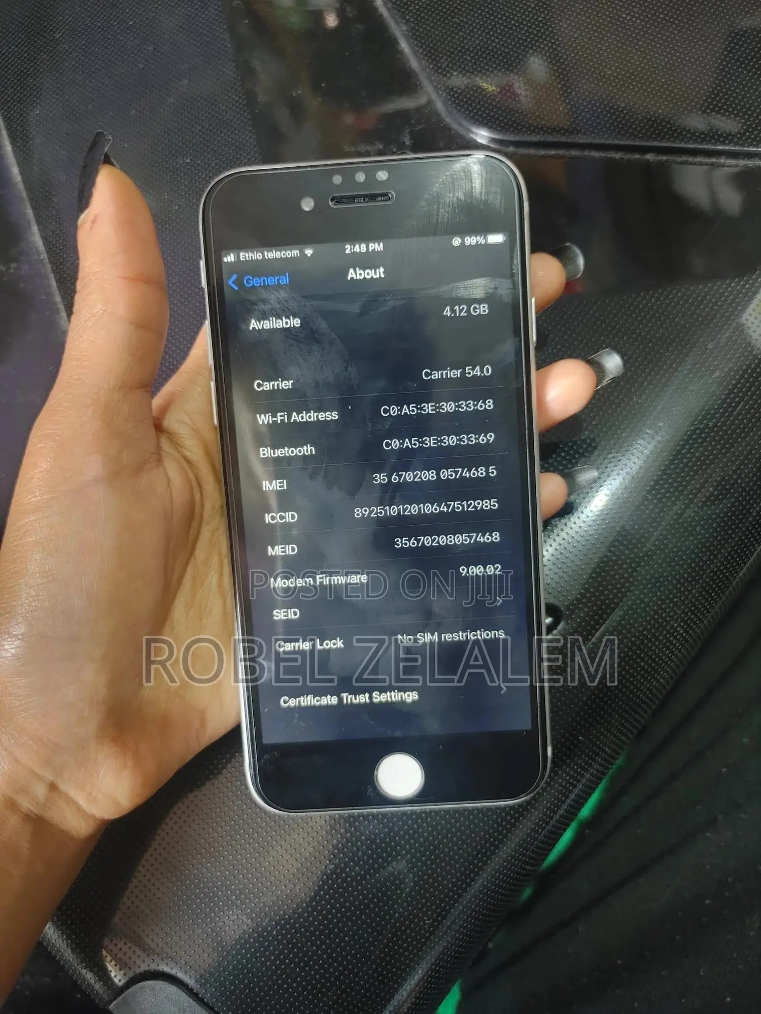 Apple iPhone 8 64 GB White