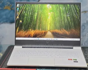 New Laptop HP Victus 15 16GB AMD Ryzen 7 SSD 512GB
