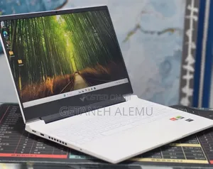 New Laptop HP Victus 15 16GB AMD Ryzen 7 SSD 512GB