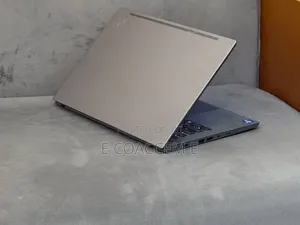 New Laptop Lenovo 16GB Intel Core i5 SSD 512GB