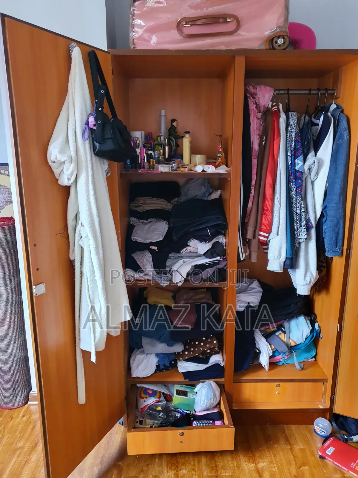 Waredrobe Indoor