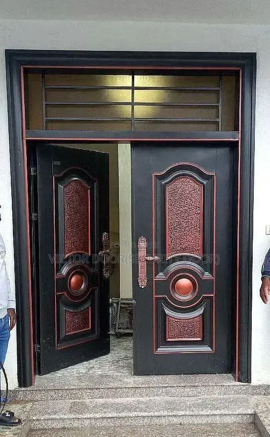 Victor Door
