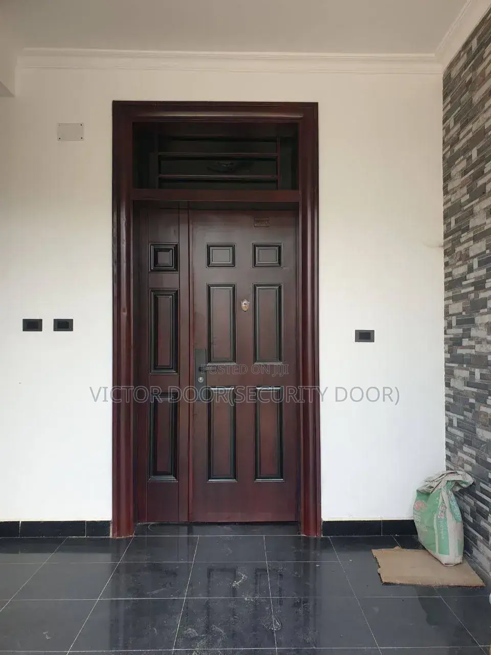 Victor Door