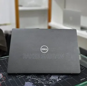 New Laptop Dell Latitude 7400 8GB Intel Core i7 SSD 512GB