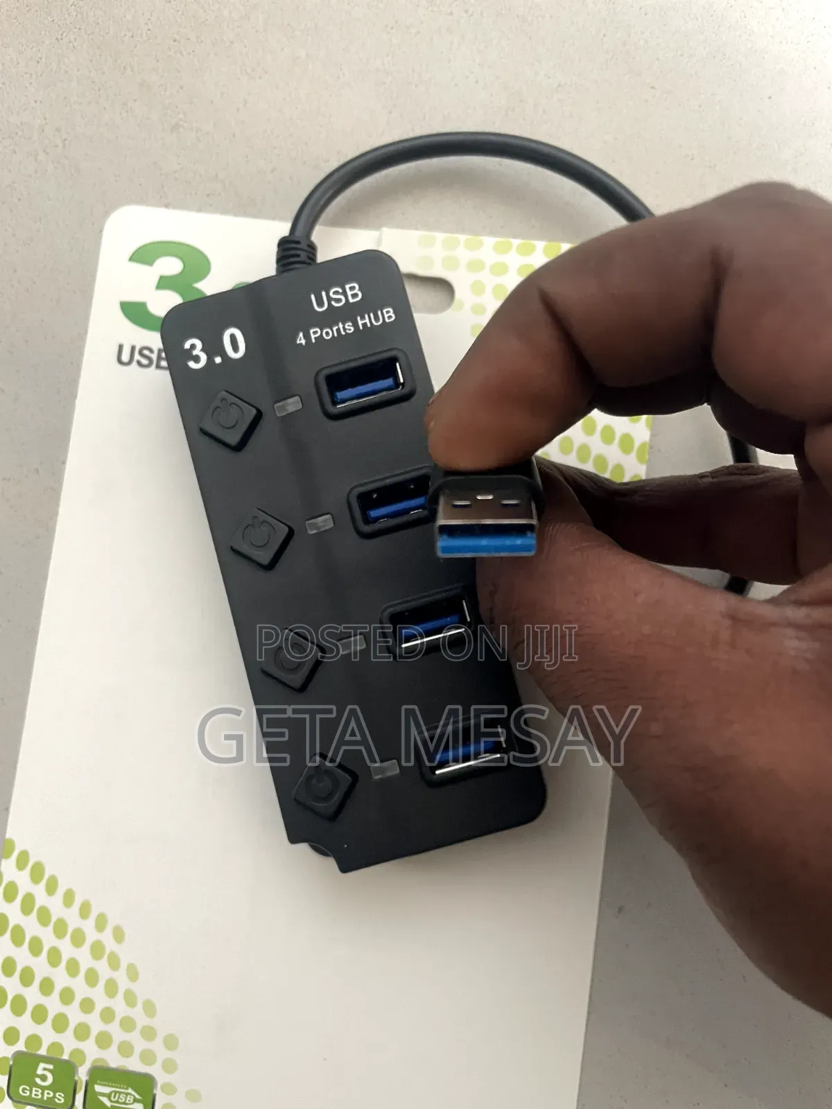 4-Port USB 3.0 Hub 5Gbps High Speed With ON/OFF Switch