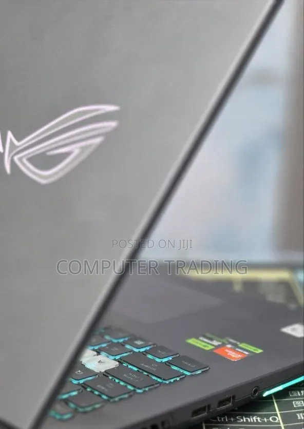 New Laptop Asus G71GX 16GB AMD Ryzen 9 SSD 1T