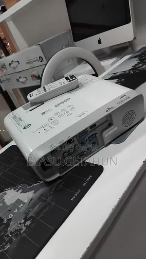 BRAND NEW EPSON Projector Has Remote Model Name: EB-x39 Hardwar