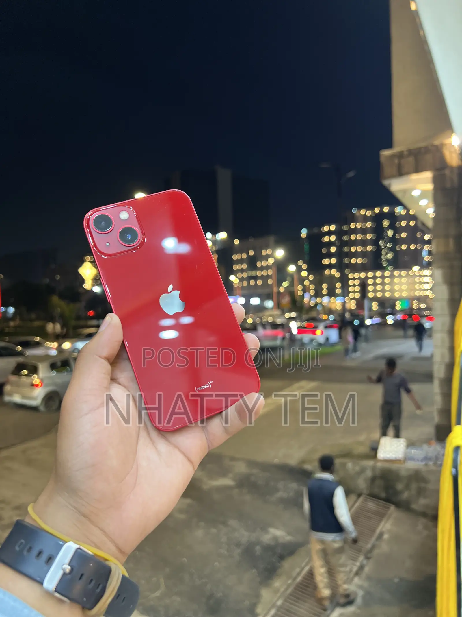 Apple iPhone 13 128 GB Red