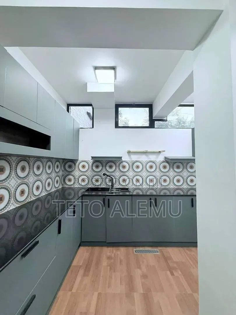 7bdrm House in For Sale | ለሽያጭ –, Gullele for sale