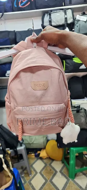 Simple Back Bags