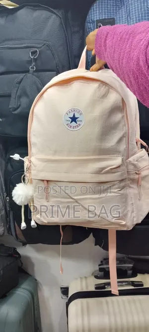 Simple Back Bags
