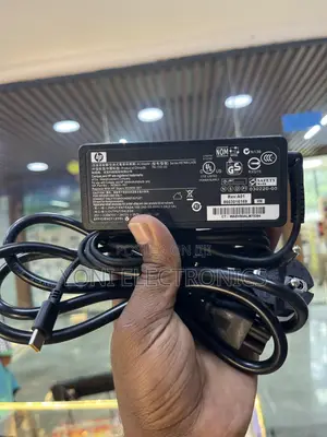 HP and Toshiba Laptop Power Adapters (65W)