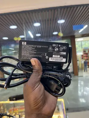 HP and Toshiba Laptop Power Adapters (65W)