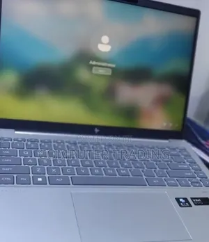 New Laptop HP Pavilion 17 16GB Intel Core Ultra 5 SSD 1T