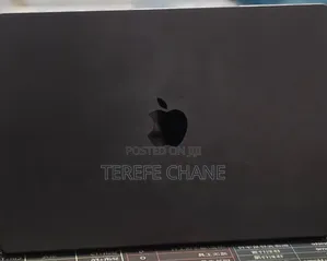 New Laptop Apple MacBook Pro 2024 M4 16GB Apple M4 Pro SSD 512GB