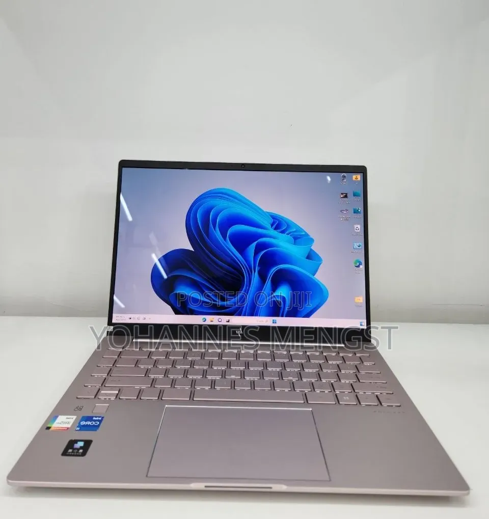 New Laptop HP Pavilion 10 16GB Intel Core i5 SSD 1T