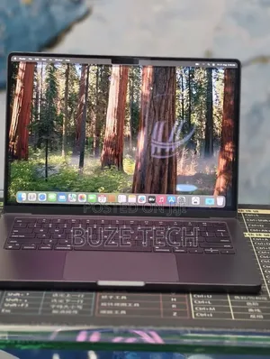 New Laptop Apple MacBook Pro 2024 M4 16GB Apple M4 Pro SSD 512GB