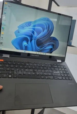 New Laptop Asus Vivobook 15 16GB Intel Core i7 SSD 512GB