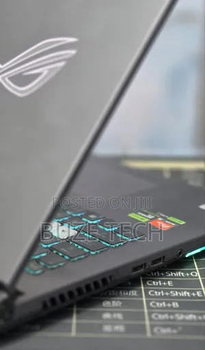 New Laptop Asus G71G 16GB AMD Ryzen 9 SSD 1T