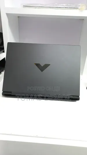 New Laptop HP Victus 16 16GB Intel Core i7 SSD 512GB