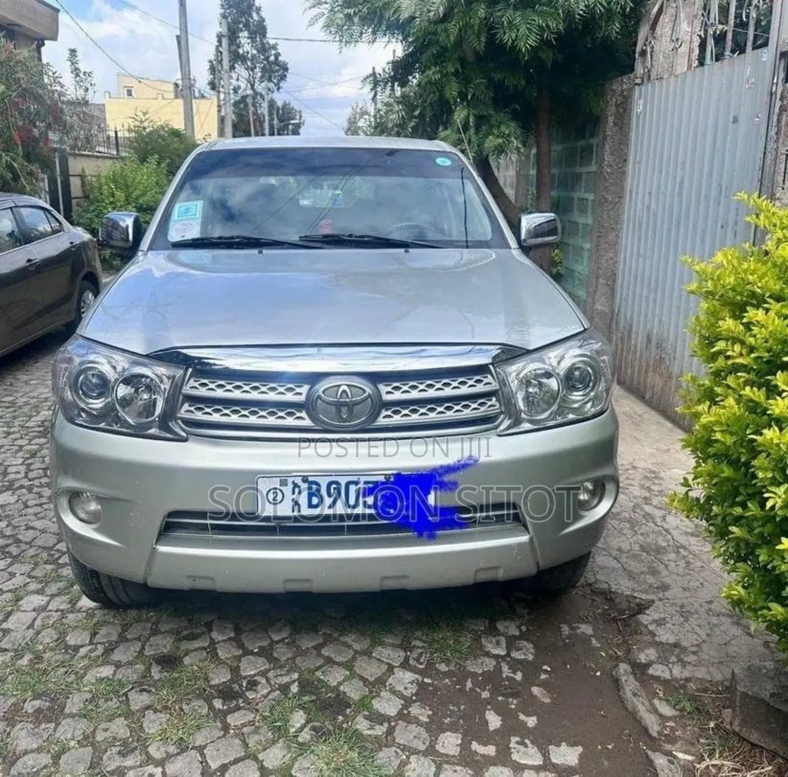 Toyota Fortuner 2.7 AWD 2009 Silver