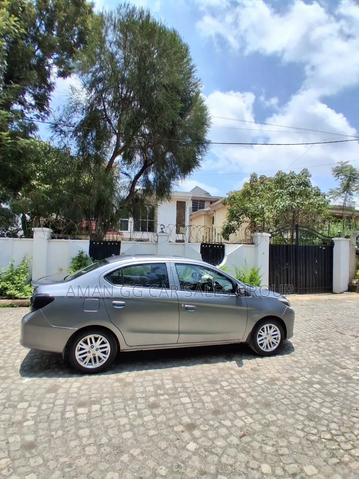 Mitsubishi Attrage 2022 Gray