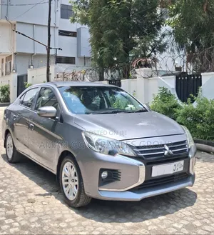 Mitsubishi Attrage 2022 Gray