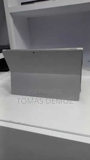 New Laptop Microsoft Surface Laptop 3 8GB Intel Core i7 SSD 256GB