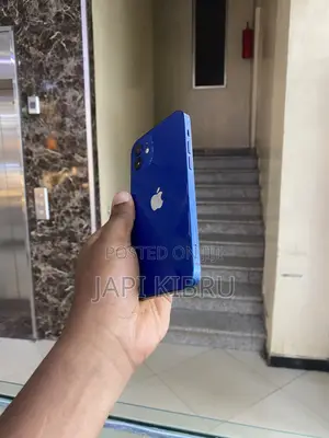 Apple iPhone 12 64 GB Blue