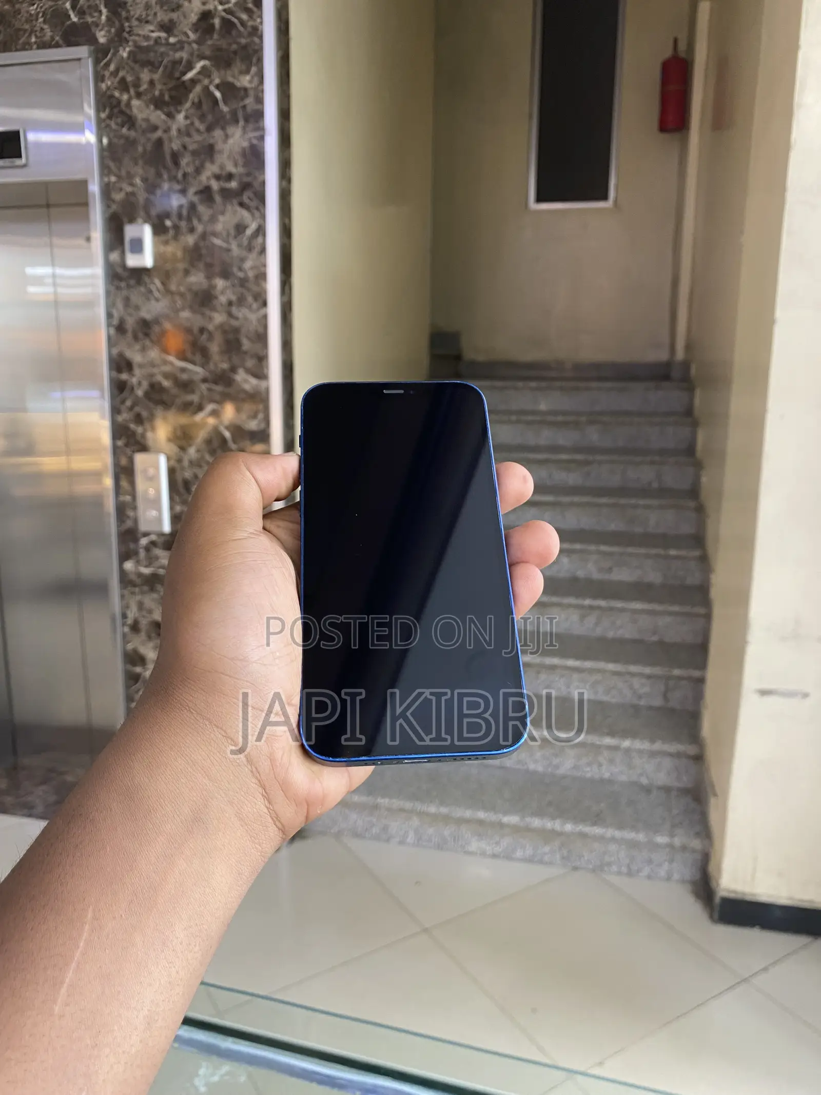 Apple iPhone 12 64 GB Blue