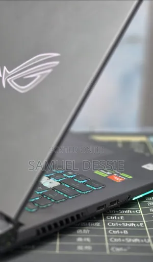 New Laptop Asus ROG Strix G16 G614 16GB AMD Ryzen 9 SSD 1T
