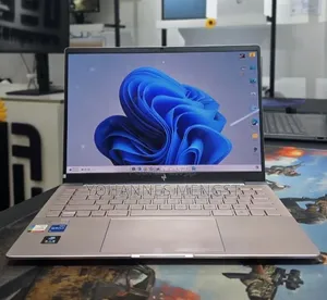 New Laptop HP Pavilion 10 16GB Intel Core i7 SSD 1T