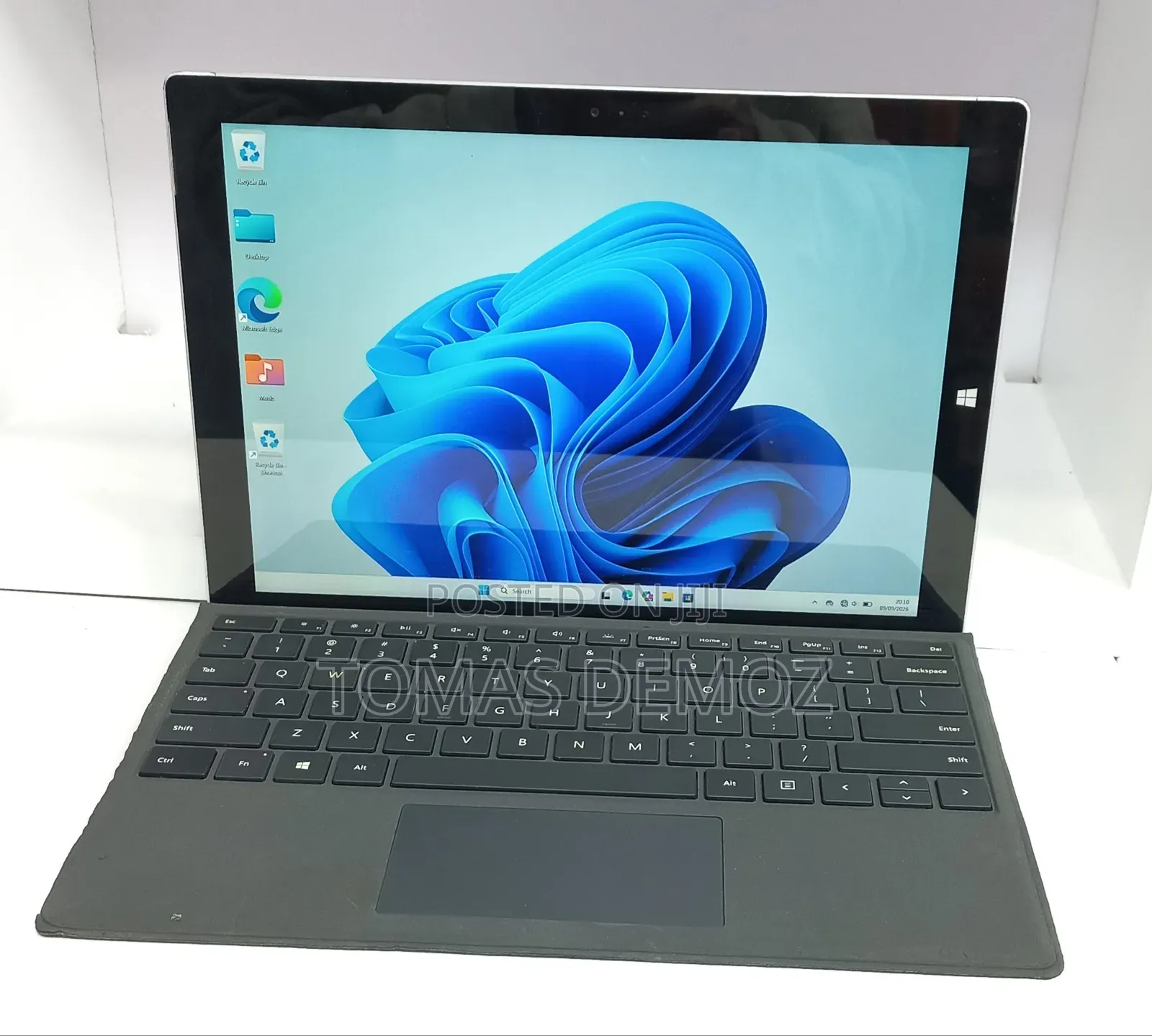 New Laptop Microsoft Surface Laptop 3 8GB Intel Core i7 SSD 256GB