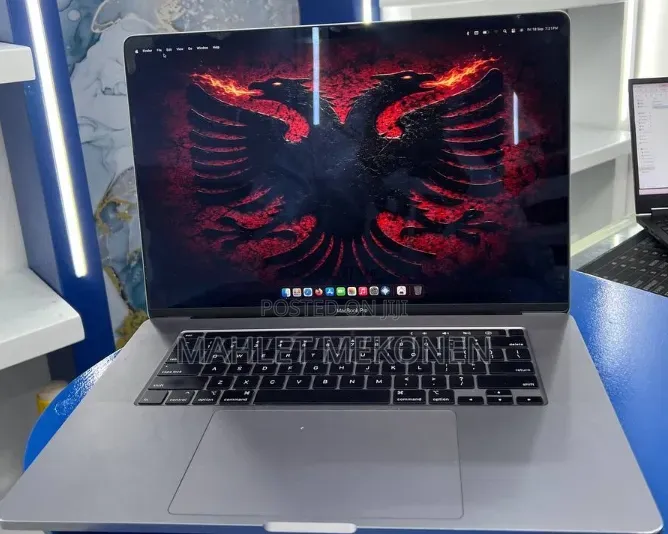 New Laptop Apple MacBook Pro 2019 32GB Intel Core i9 SSD 1T
