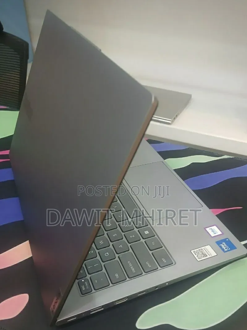 New Laptop Lenovo ThinkBook 15 16GB Intel Core i5 SSD 512GB