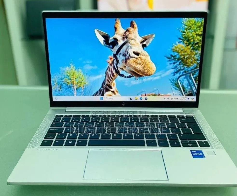 New Laptop HP EliteBook 830 16GB Intel Core i5 SSD 512GB