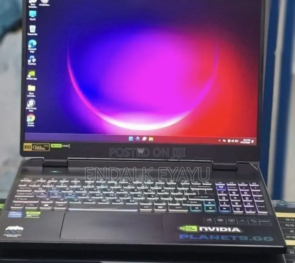 New Laptop Acer Predator Helios Neo 16 16GB Intel Core i7 SSD 512GB