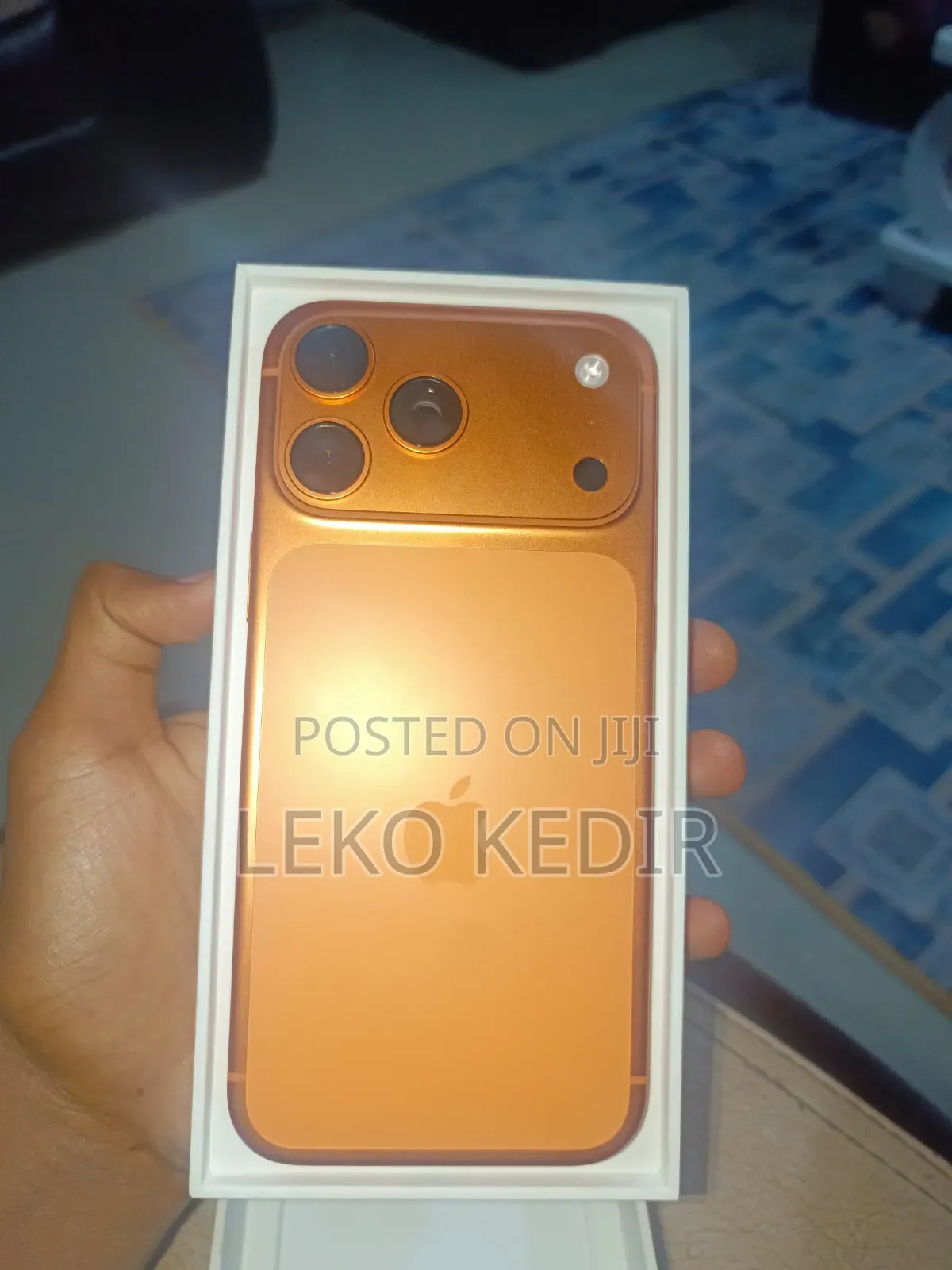New Mobile Phone 256 GB Orange