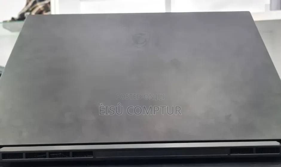 New Laptop MSI GS66 Stealth 10SGS 16GB Intel Core i7 SSD 512GB