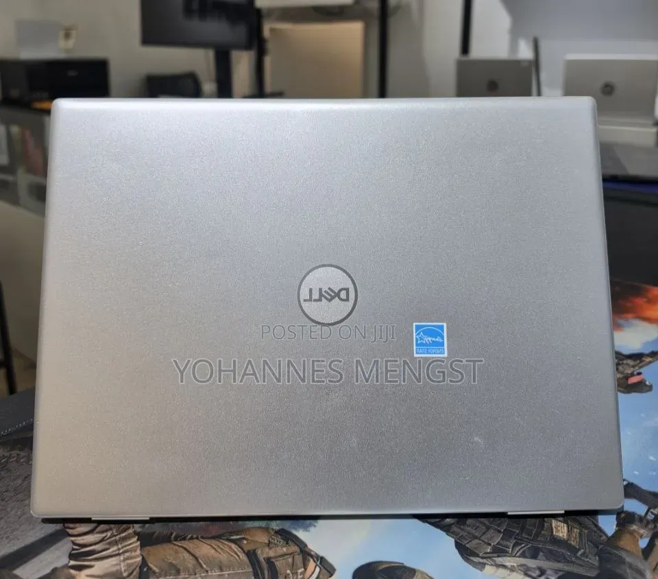 New Laptop Dell Inspiron 15 16GB Intel Core i7 SSD 512GB