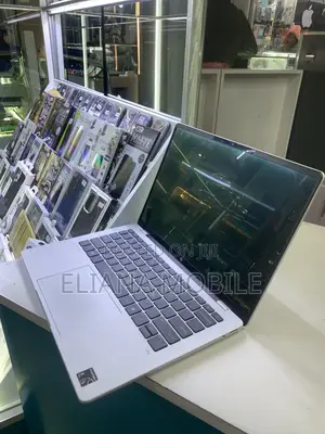Laptop HP OmniBook 5 14" 16GB Qualcomm Snapdragon X Plus SSD 1T