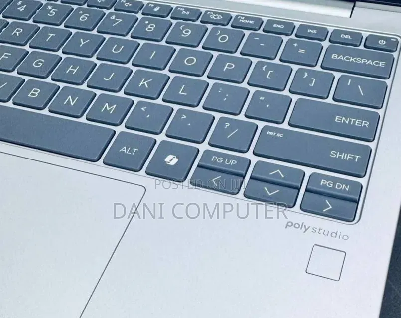 New Laptop HP 630 16GB Intel Core Ultra 7 SSD 512GB