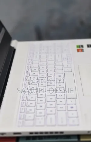 New Laptop HP Victus 16 16GB AMD Ryzen 7 SSD 1T